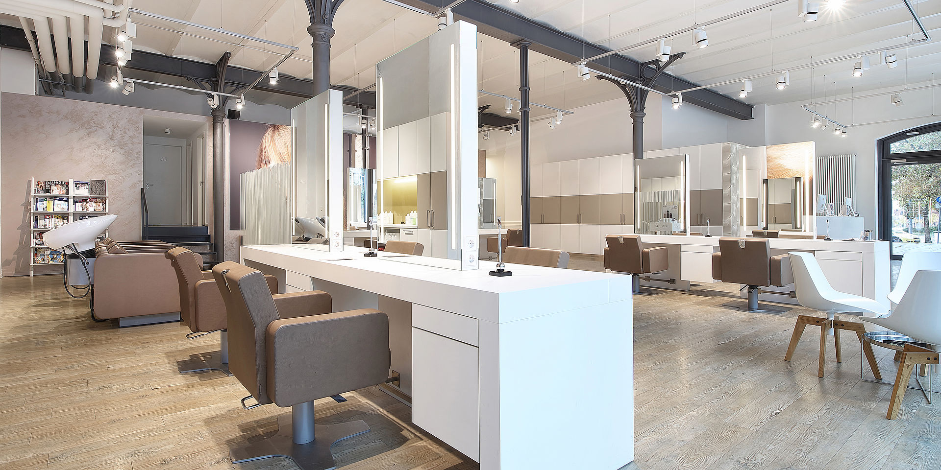 Ansicht des Friseursalons Reutlingen aus einer anderen Sicht.