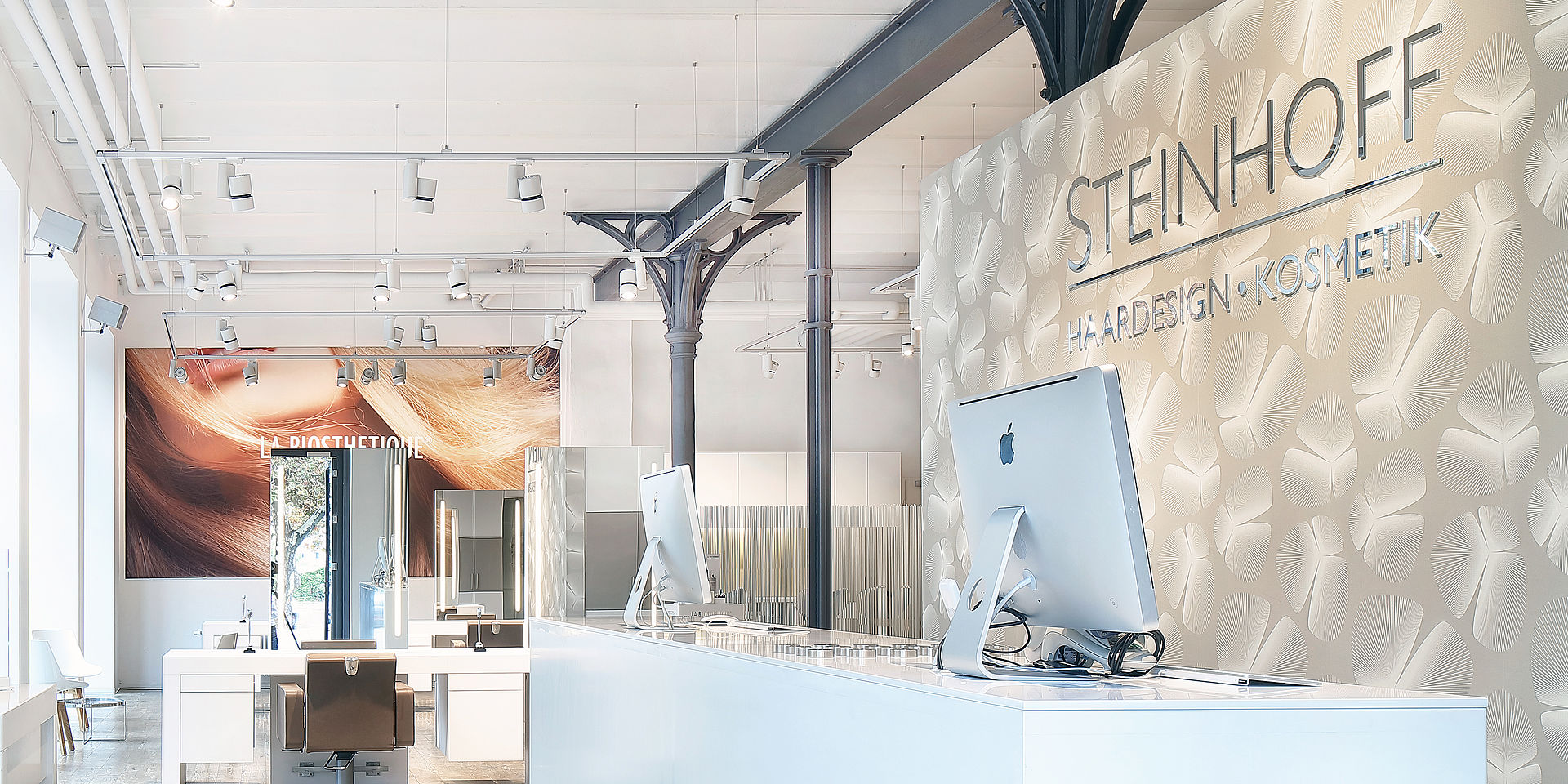 Empfangsbereich bei Steinhoff Haardesign, Friseur in Reutlingen.