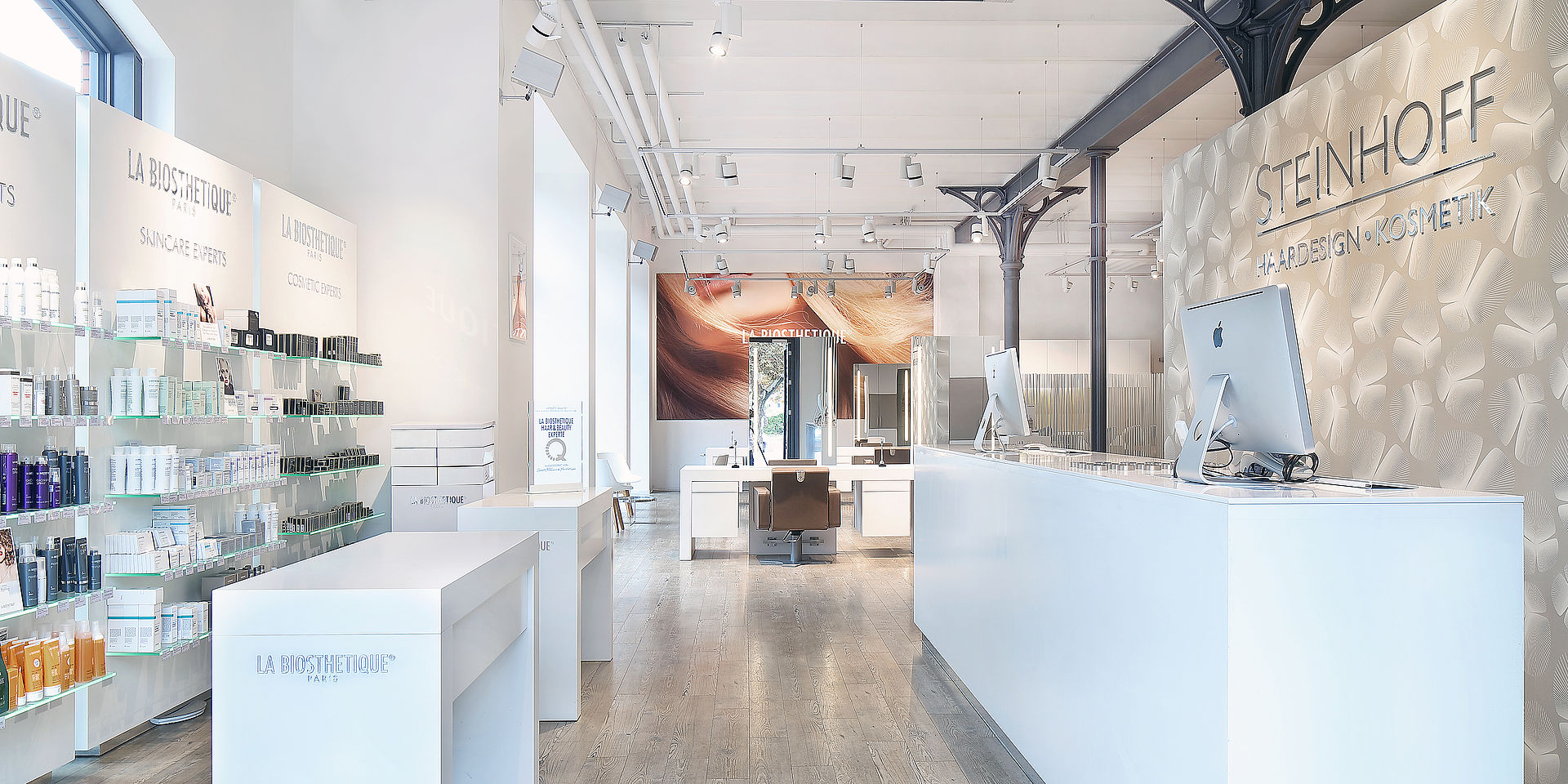 Foto vom empfangsberecih Steinhoff Haardesign, Friseur in Reutlingen